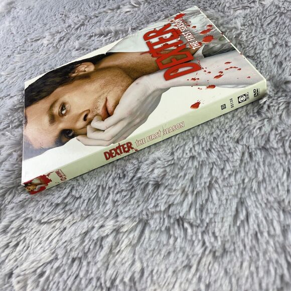 Dexter The First Season (DVD, 2006) Complete Season 4-Disc Set Michael C. Hall - Picture 13 of 16